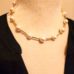 Like new 16" KJL faux pearl and gold tone necklace